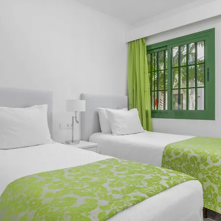 Apart Otel Club Del Carmen 4*