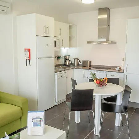 Club Del Carmen Apart Otel