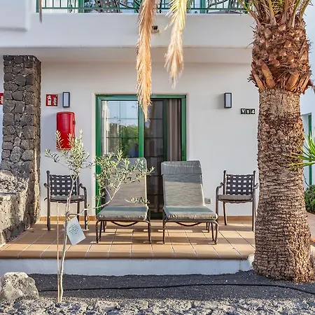 Club Del Carmen Aparthotel