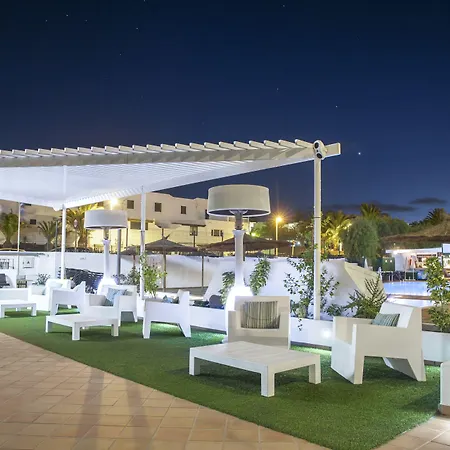 Club Del Carmen 아파트호텔 4*