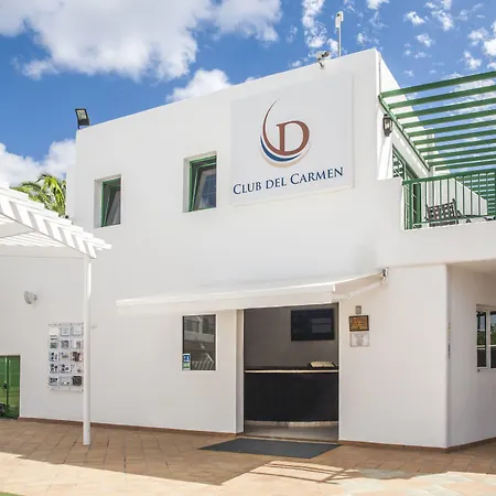 Ξενοδοχείο με διαμερίσματα Club Del Carmen