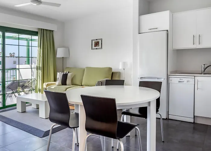 Club Del Carmen بويرتو ذيل كارمين