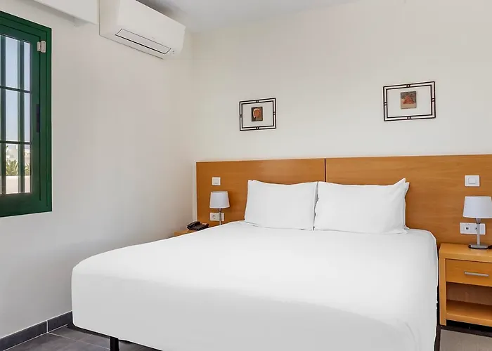 Club Del Carmen Apart-hotel