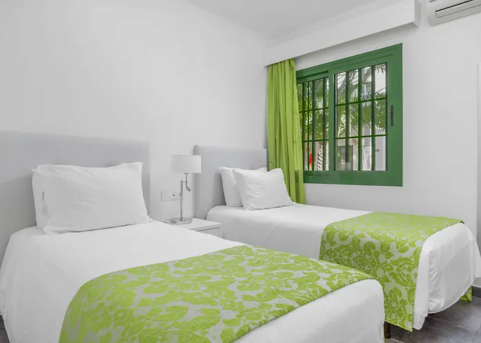 شقة فندقية Club Del Carmen 4*