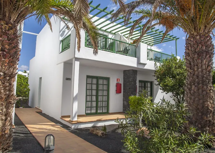 Apart-hotel Club Del Carmen 4*