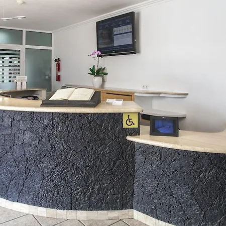 Lägenhetshotell Club Del Carmen 3*