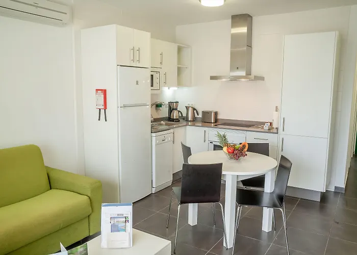 Club Del Carmen Hotel apartamentowy