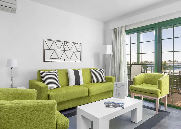 Hotel apartamentowy Club Del Carmen 4*